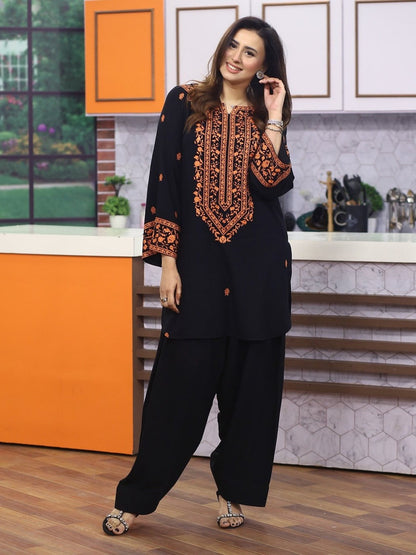 Sofia Brand Embroidered Stitched 2-Piece Suit